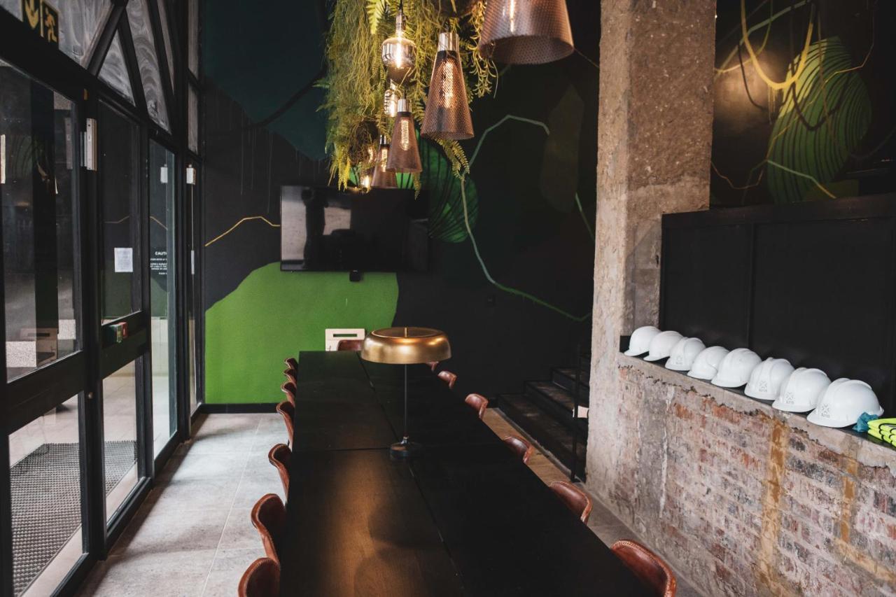 Blackbrick Sandton One Johannesburg Exterior foto